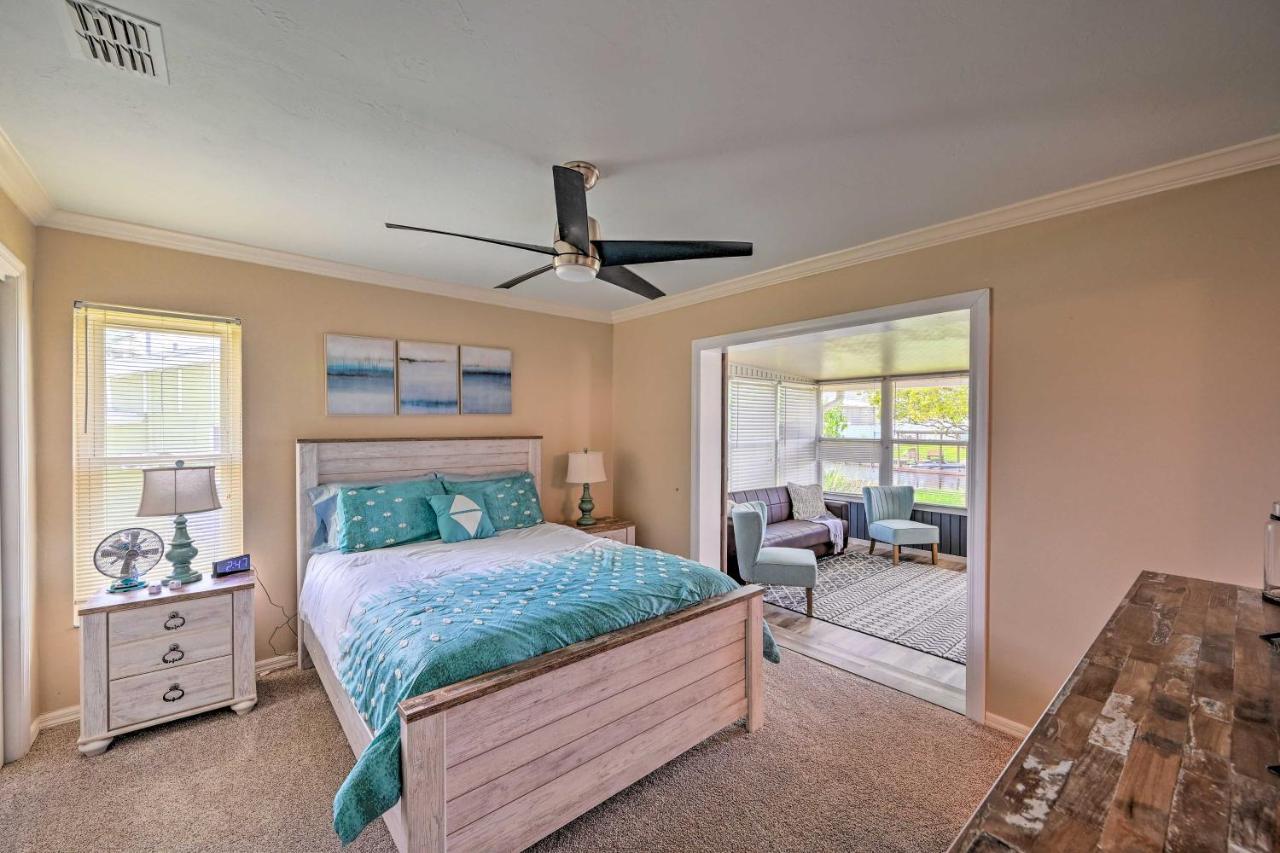 Waterfront Lake Placid Escape With Dock And Lanai Luaran gambar