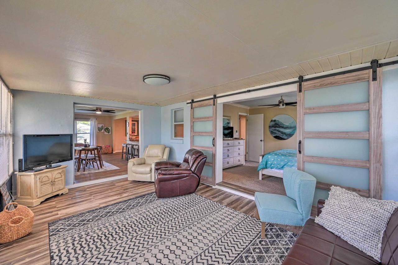 Waterfront Lake Placid Escape With Dock And Lanai Luaran gambar