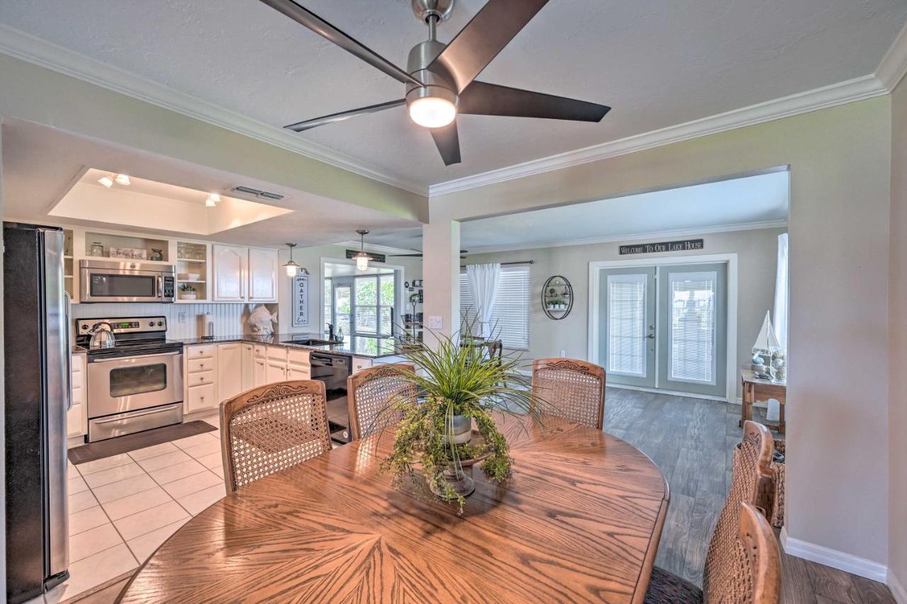 Waterfront Lake Placid Escape With Dock And Lanai Luaran gambar